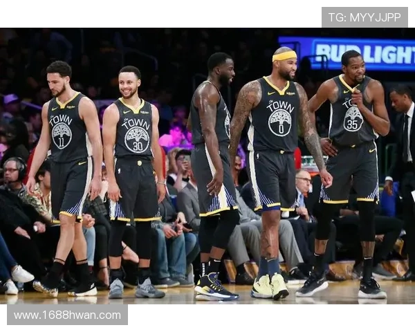 联盟各队标准合同阵容超额情况分析四支球队面临裁员挑战